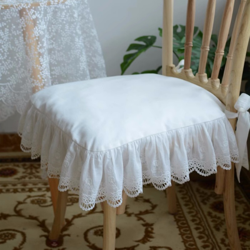 European Style White Lace Embr - Visitor Chair Padded recension och pris