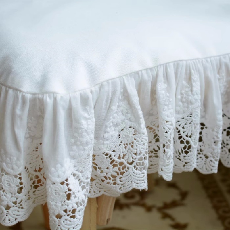 European Style White Lace Embr - Visitor Chair Padded recension och pris